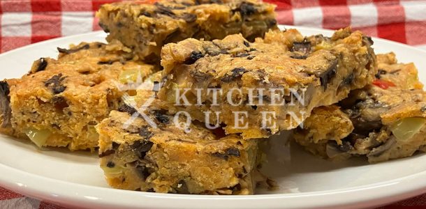 Γιαουρτόπιτα με μανιτάρια και πιπεριές