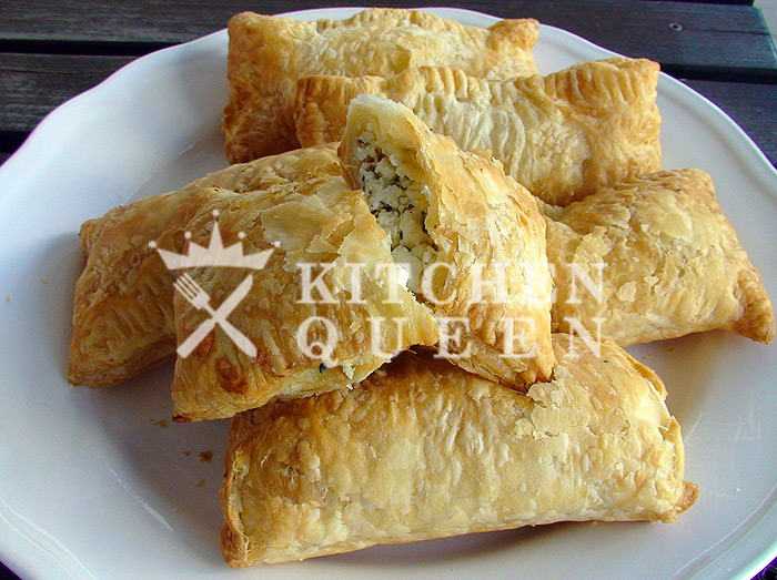 Τυρόπιτες με σφολιάτα
