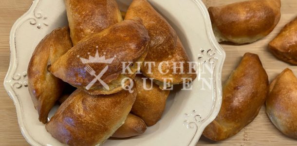 Τυροπιτάκια με ζύμη κουρού